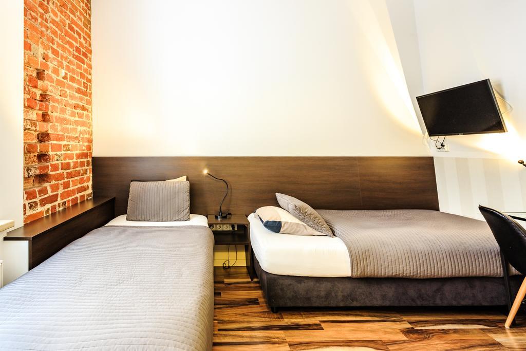Hostel St. Dorothys - *